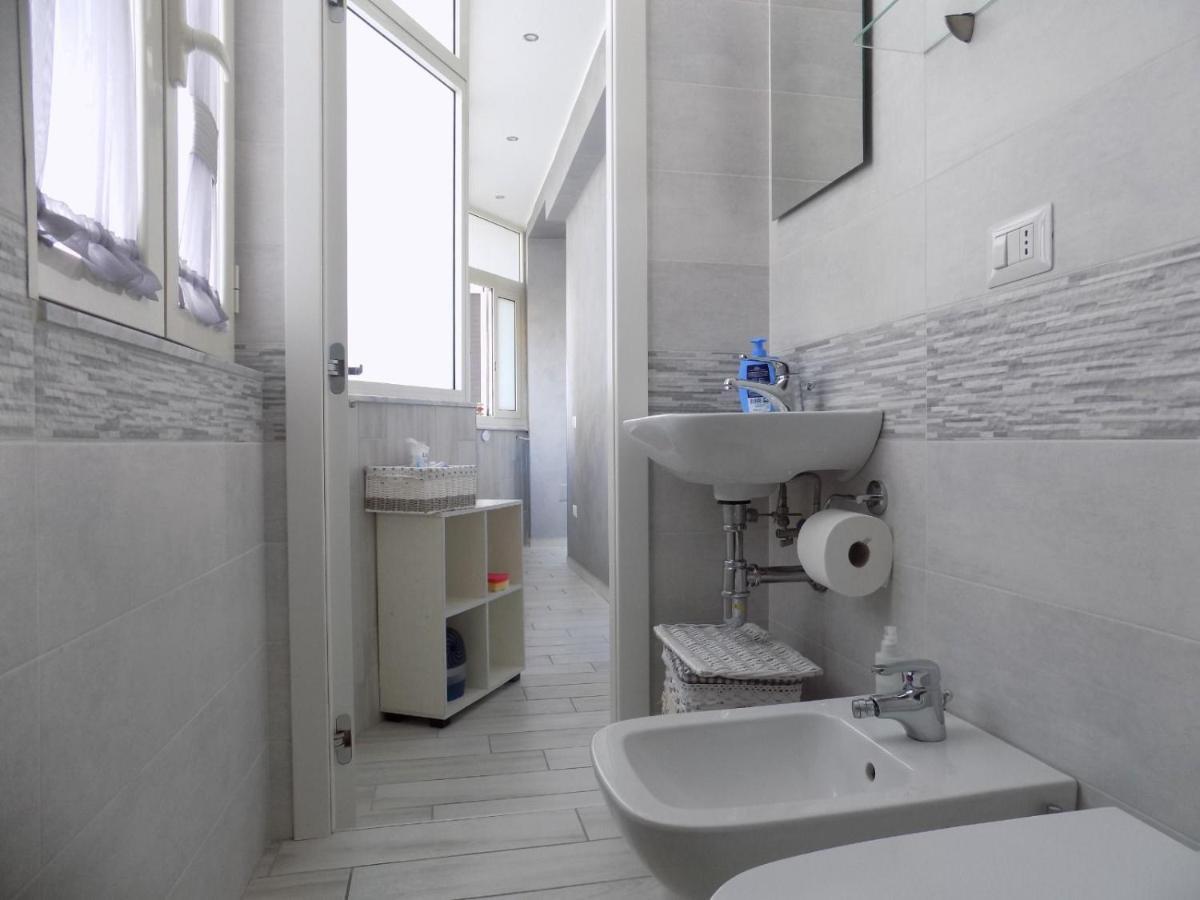 Appartement 1 Romantica Casa Centrale, Silenziosa Ristrutturata Napels